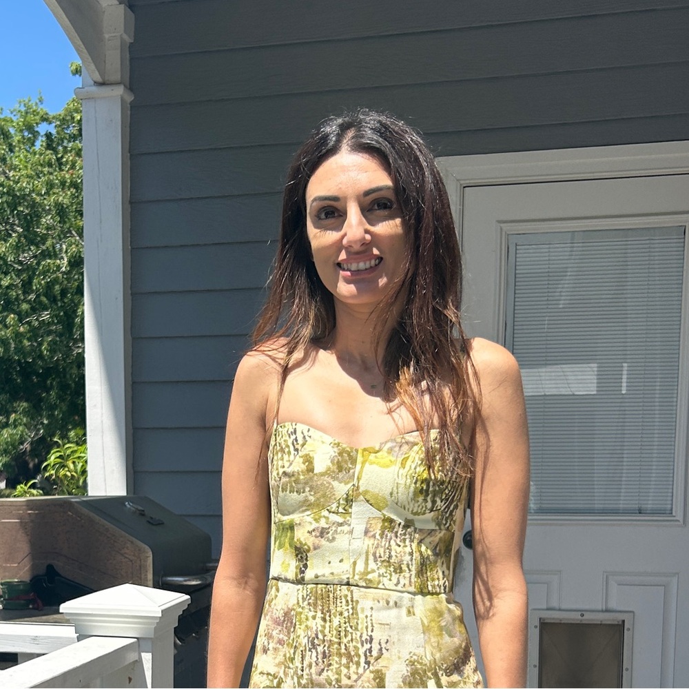 Meet your Posher, Deena